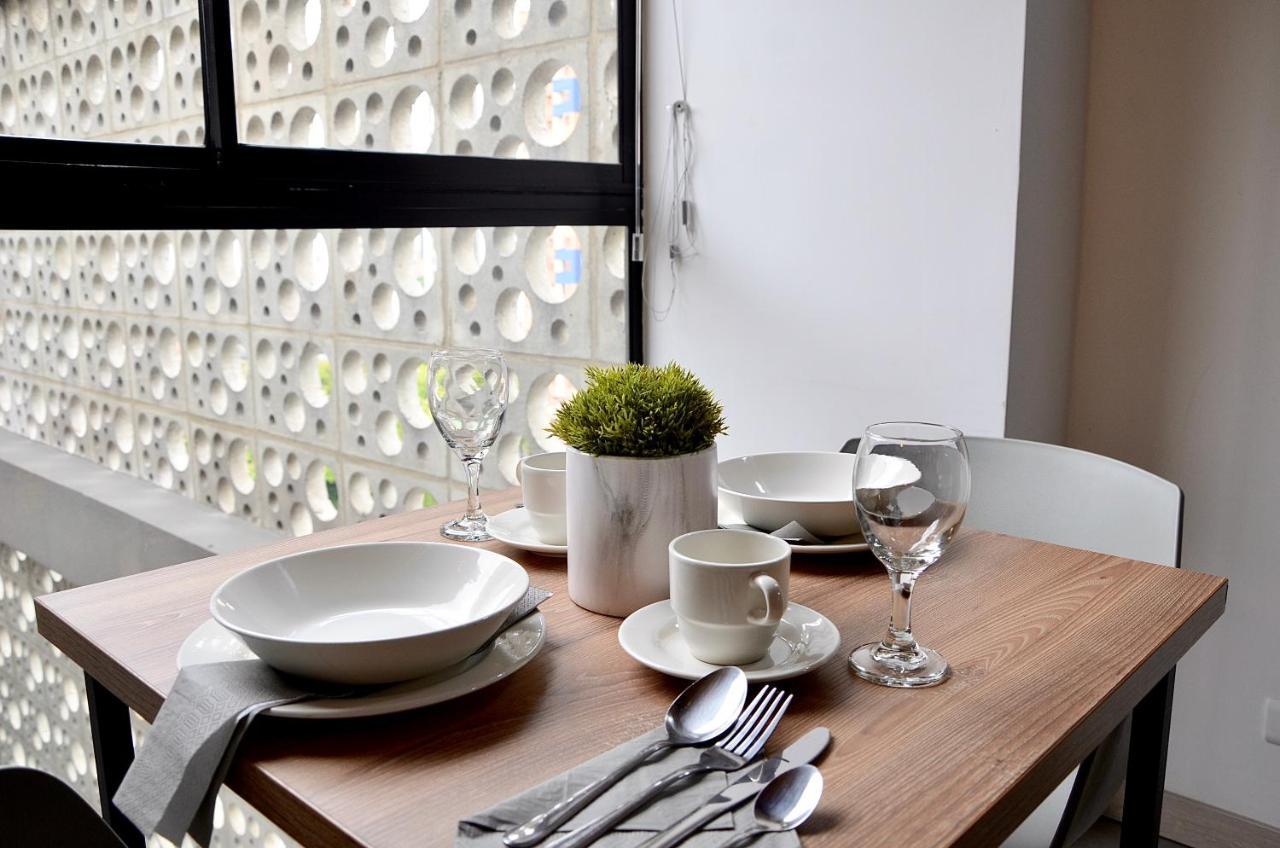 Tranvia 40 Apartments Medellin Exterior photo